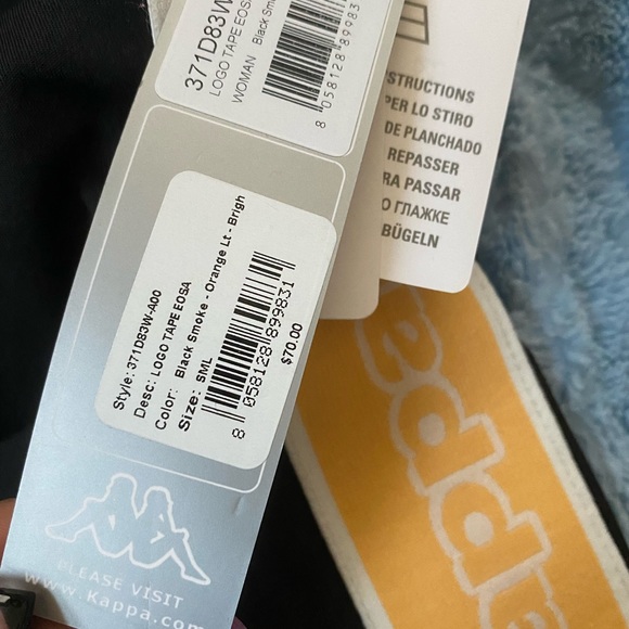 Short set - Picture 3 of 3